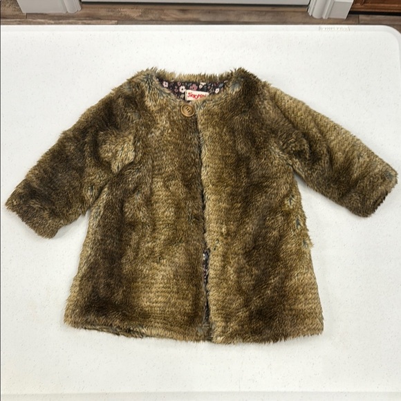 SIAOMIMI Faux Fur Jacket - Picture 2 of 6